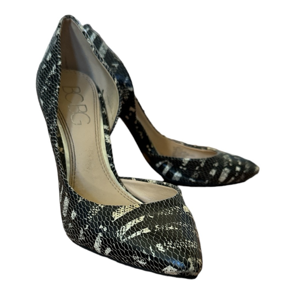 BCBG Black Heels size 7 Black